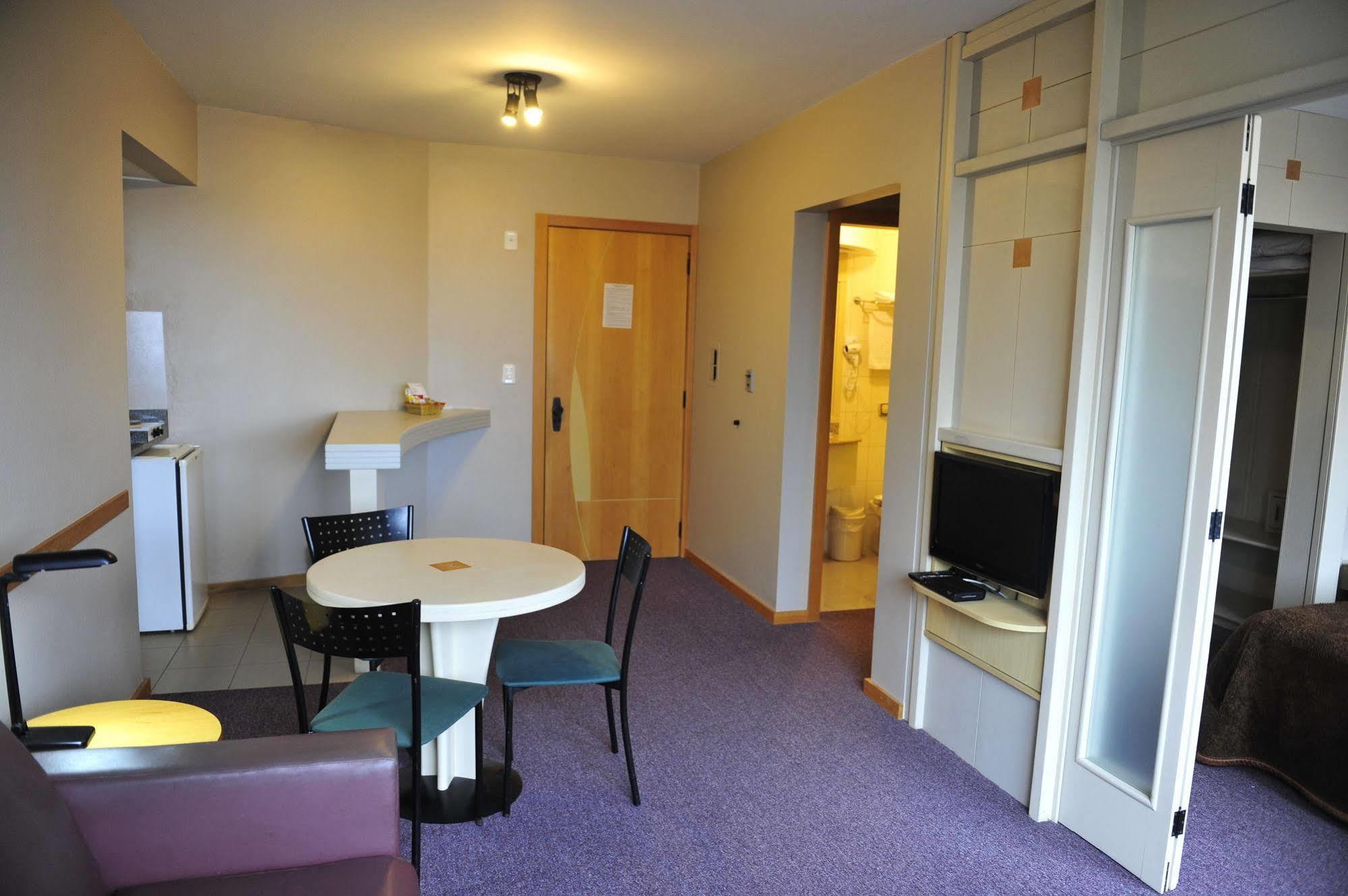 Tri Hotel & Flat Caxias Caxias do Sul Zewnętrze zdjęcie
