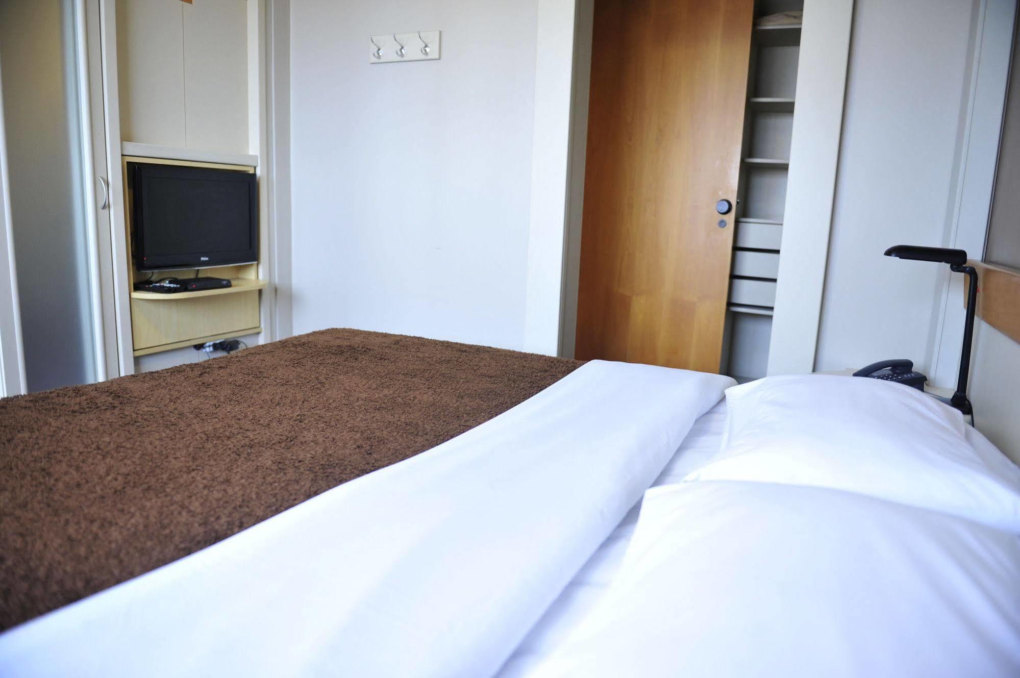 Tri Hotel & Flat Caxias Caxias do Sul Zewnętrze zdjęcie